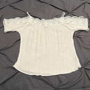 Pre loved cute top!